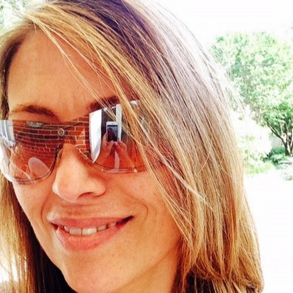 Meet your Posher, Anna-maria